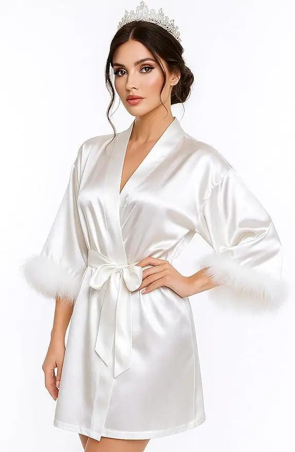 Bride Robe for Wedding Day Bridal Robes Feather Sleeve Satin Kimono Robes Bachelor Party Getting Ready Outfits