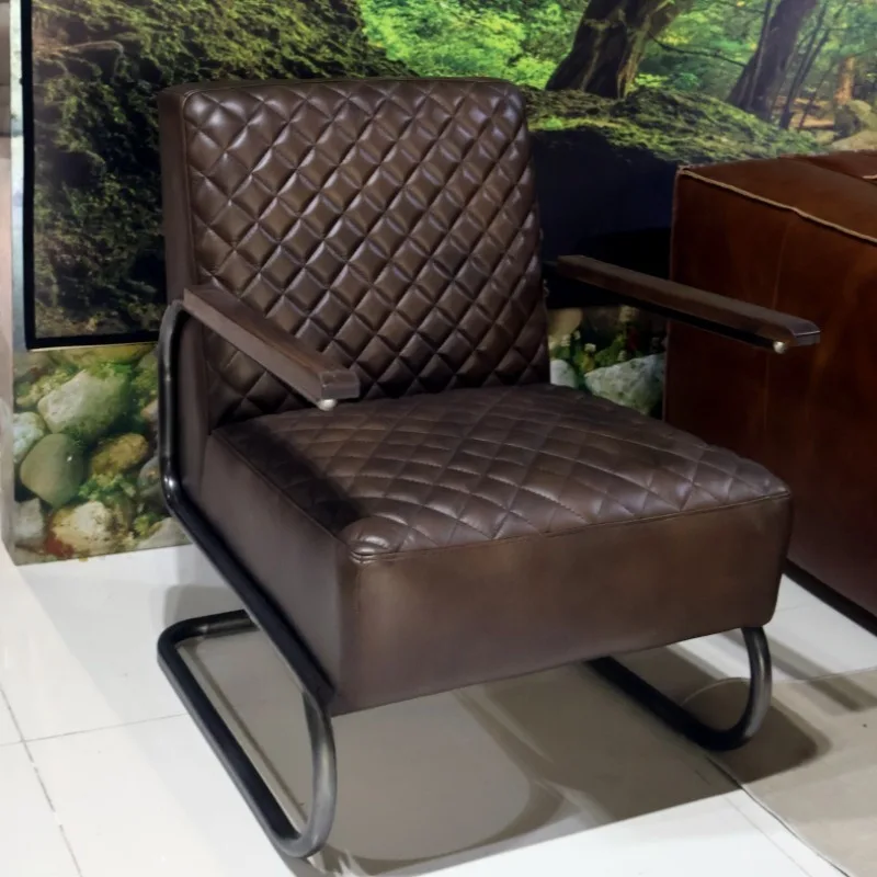 Industrial style retro oil wax leather sofa chair iron shelf solid wood armrest first layer cowhide leather seat single sofa