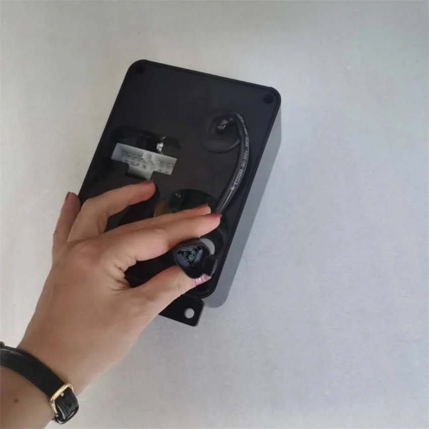 ملحقات الحفارة 21N8-20506 21N 820506 خنق مقبض تحكم تجميع مفتاح لشركة هيونداي R130 R150 R225 R215 R80-7 جديد #3