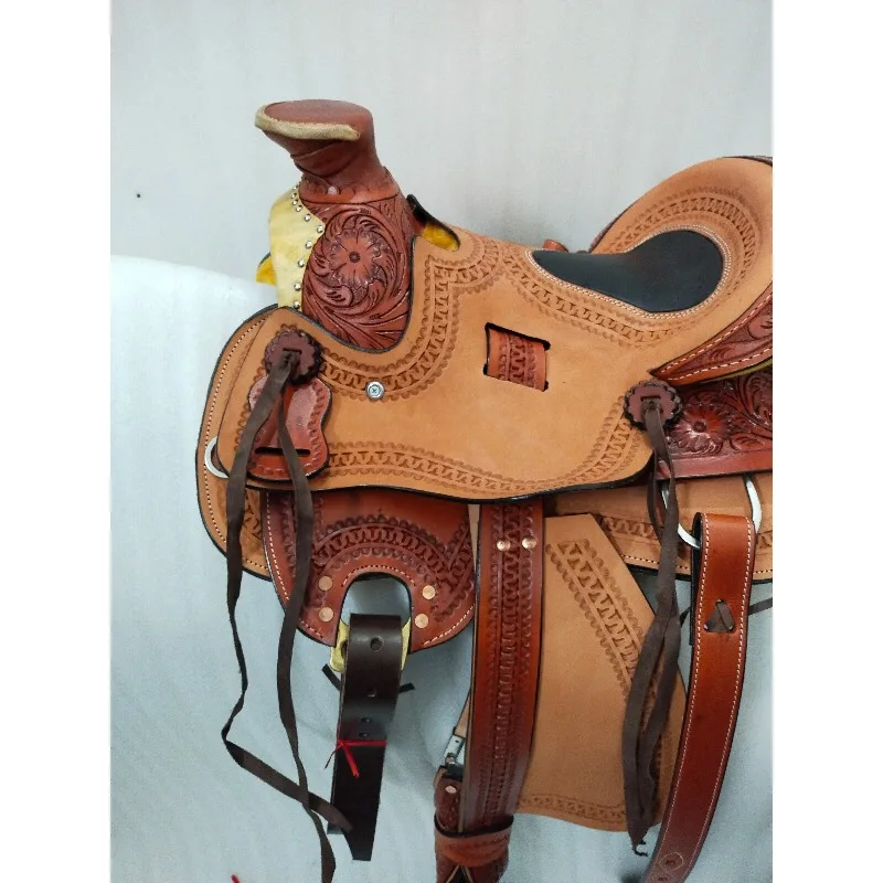 Comfortable fit stylish, exterior outdoor riding, saddle Western leather