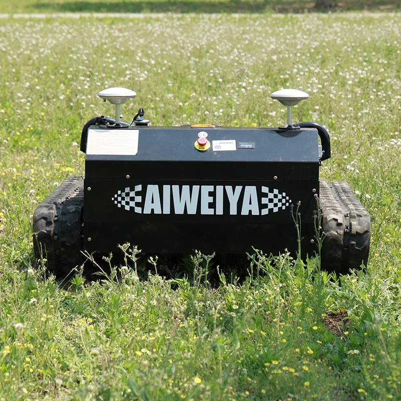 

Customized self-propelled labor-saving lawn mower with remote control, 900mm thick cutterhead four stroke complete machine