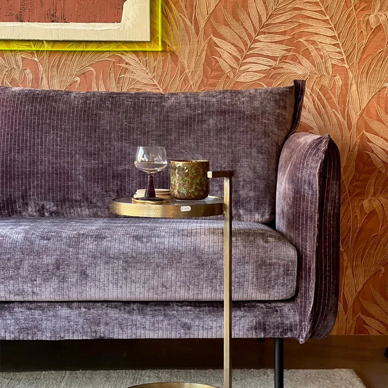 Sofá perezoso de tela retro.