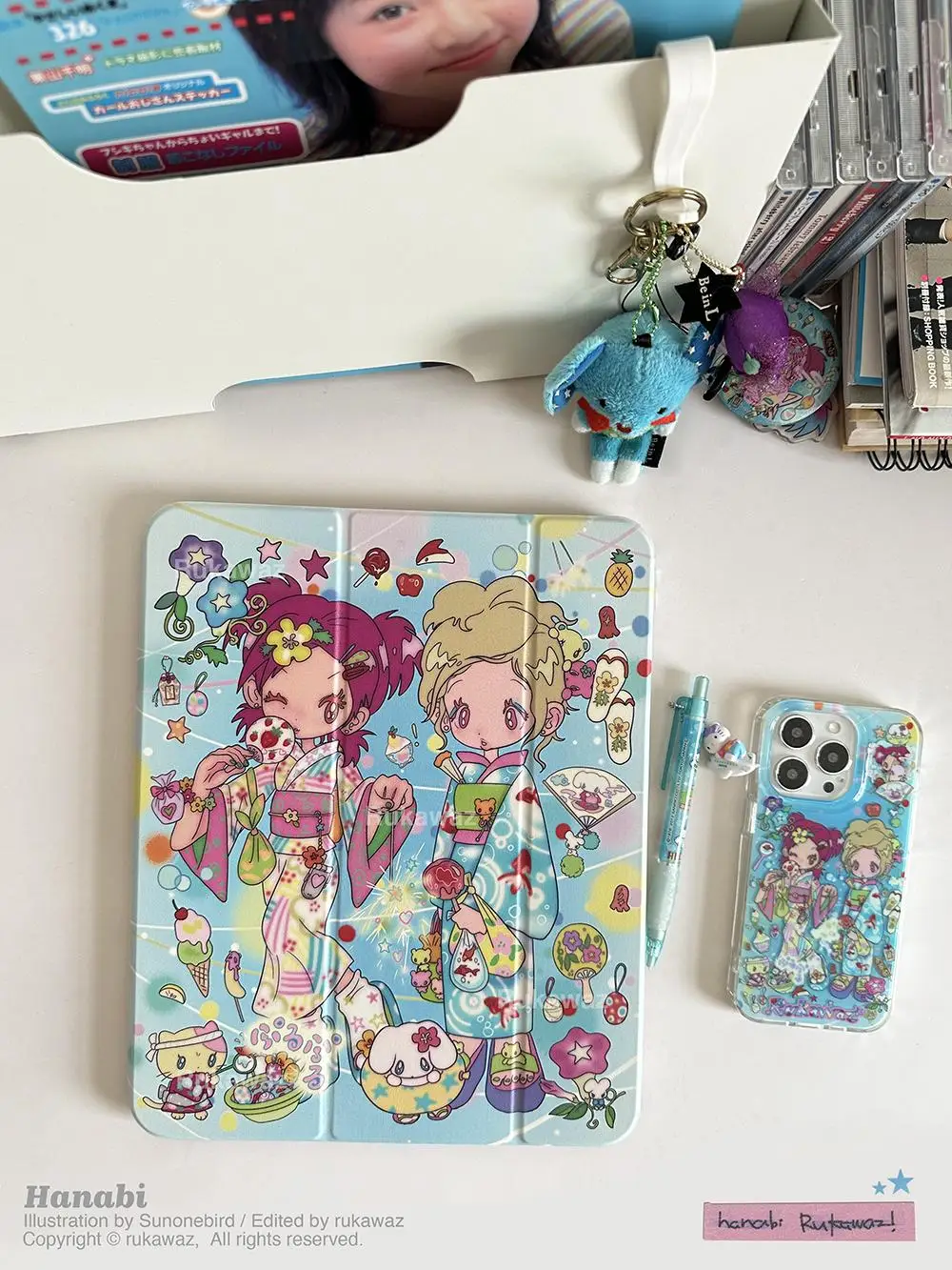 

RUKAWAZx Original Summer Goldfi Fireworks Cute Anime Slide Tra Acrylic Detachable oproof Pen Slot ible iP...