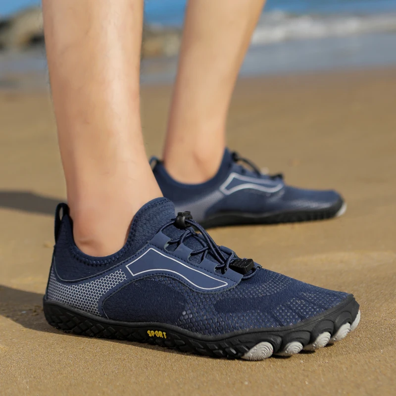 Soft Aqua Shoes Men Quick Dry Beach Water Sports Shoes Women Light Wading Sneakers Breathable Upstream Shoes for Surfing Hiking
