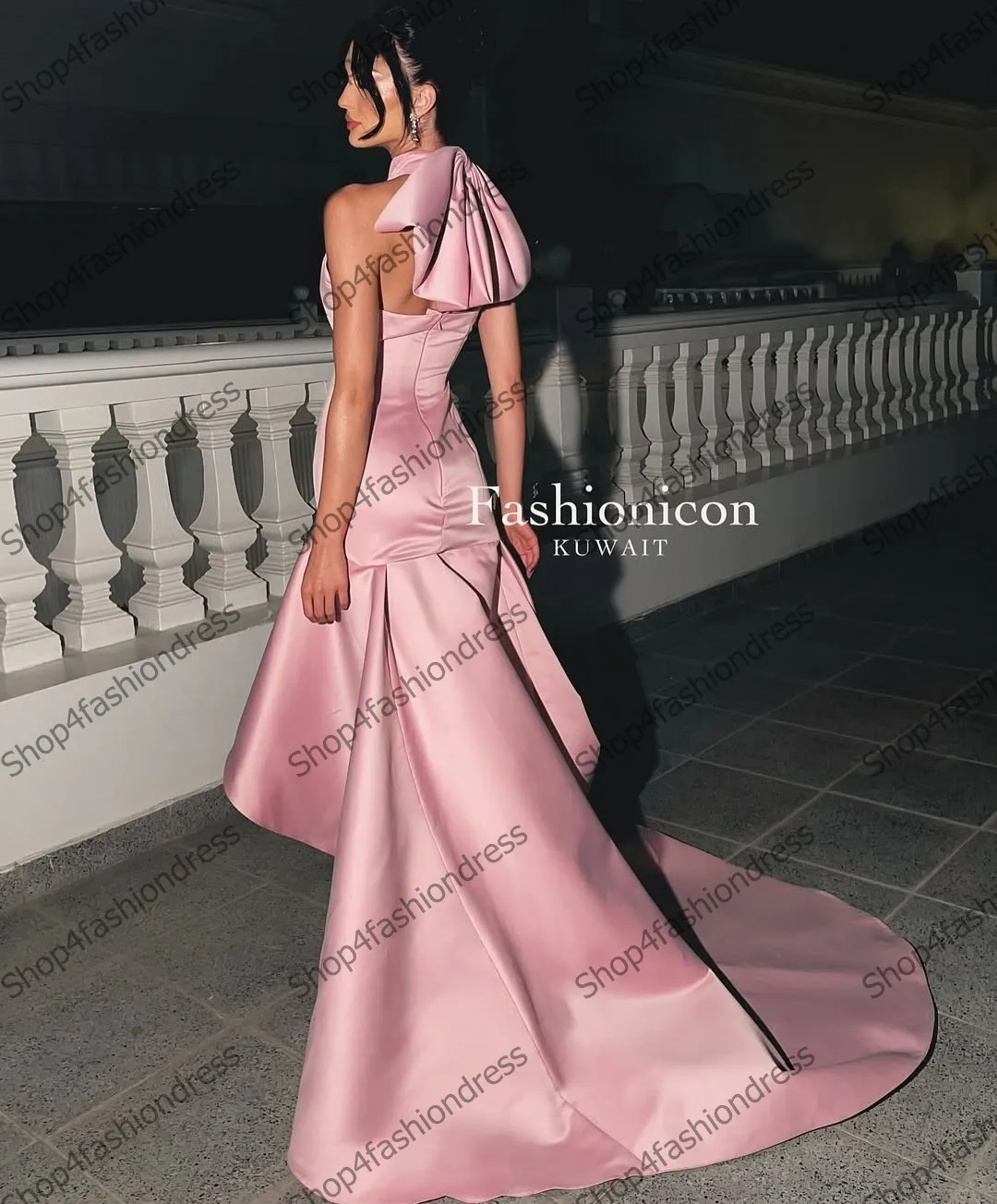 Bright ซาติน Mermaid ชุดราตรีสวยโบว์กลับ Ruffles ยาวอย่างเป็นทางการชุดแขนกุด Hi ต่ํา Taffeta ประกวดพรหม Gowns