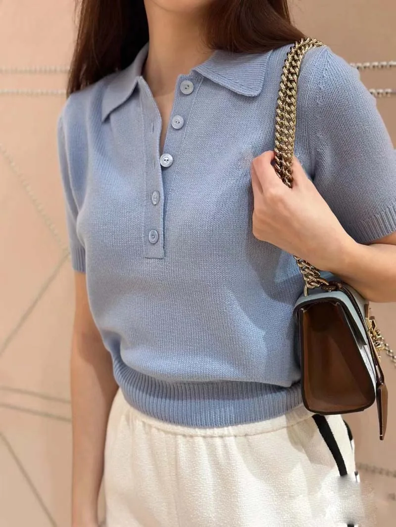 

Girls' style women's sweaters are fashionable, simple, exquisite, sweet, age reducing, slim fitting, versatile tops and jackets