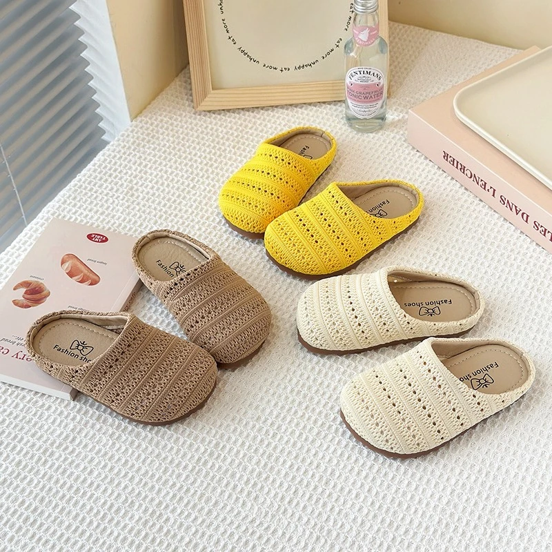 

Retro Fashion Children Sandals Summer Outdoor Wear Soft Sole Versatile Girls Beach Slipper Breathable New Comfort Kids Shoes