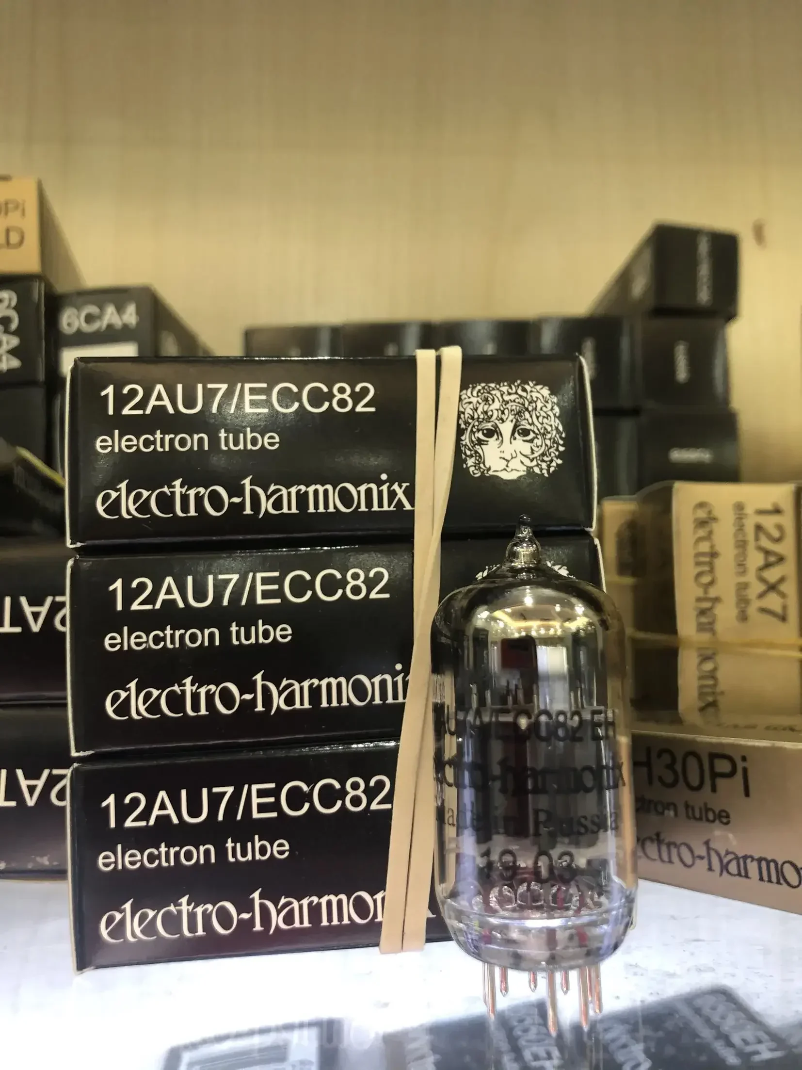 SUQIYA-Новый русский EH 12AU7 ECC82 трубка поколения 6189 5814 5963 6211 Оригинальное тестовое Сопряжение