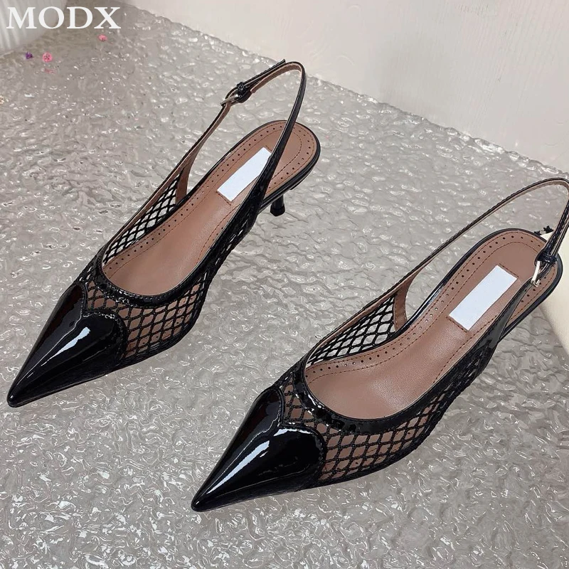 

Pointed Toe Low Heel Sandals 2024 New Luxury Patent Leather PVC Splic Love Shape High Heels Mesh Elegant Simple Sexy Clean Pumps