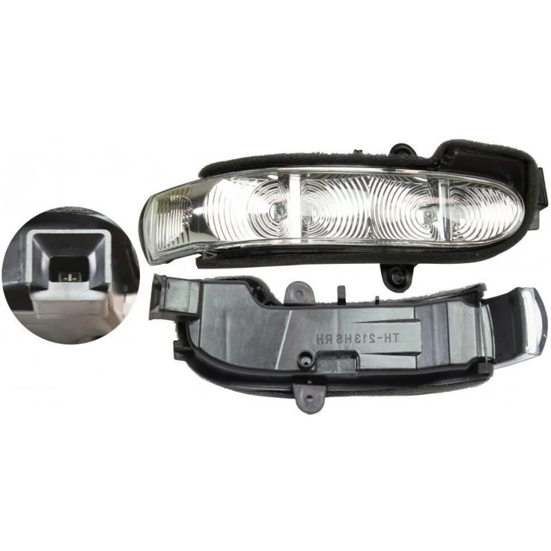 2038200121 2038200221 Applicable2001 2002 2004Mercedes-BenzCLevelW203Rearview Mirror Steering Lamp Pattern Rearview Mirror Light