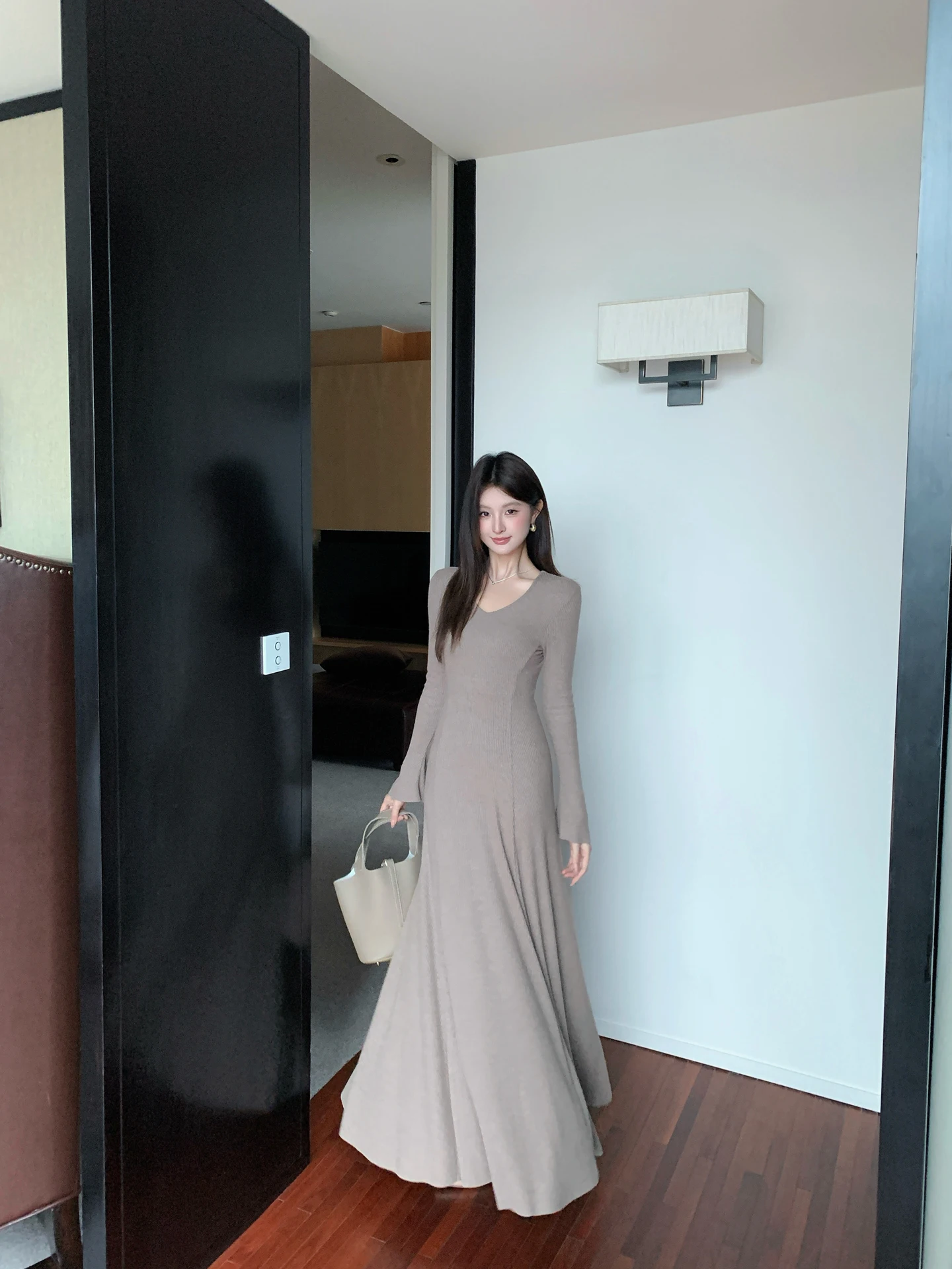 

WTT Ele V-Ne Long Sve Knitted Dr Women's Slim Fit Autumn Winter Faion Casual Comfortable Breathable Gown
