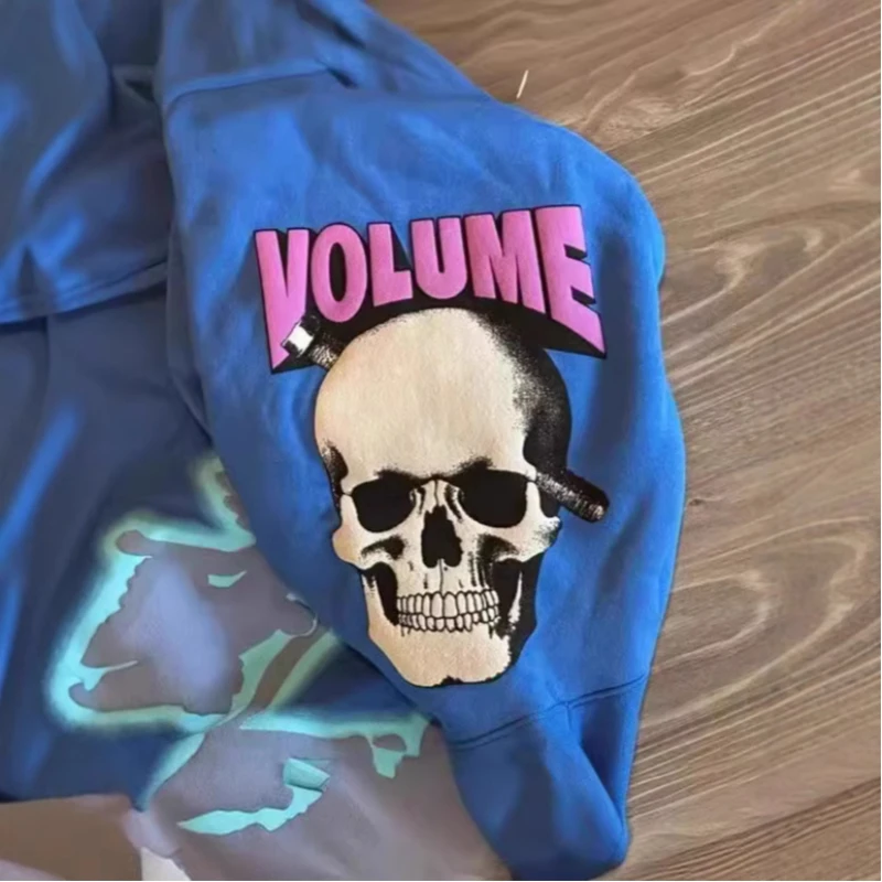 شخصية الكتابة على الجدران هوديي البلوز البلوز فضفاضة ومتعددة الاستخدامات نمط الزوجين الملابس الجمالية نمط الشارع