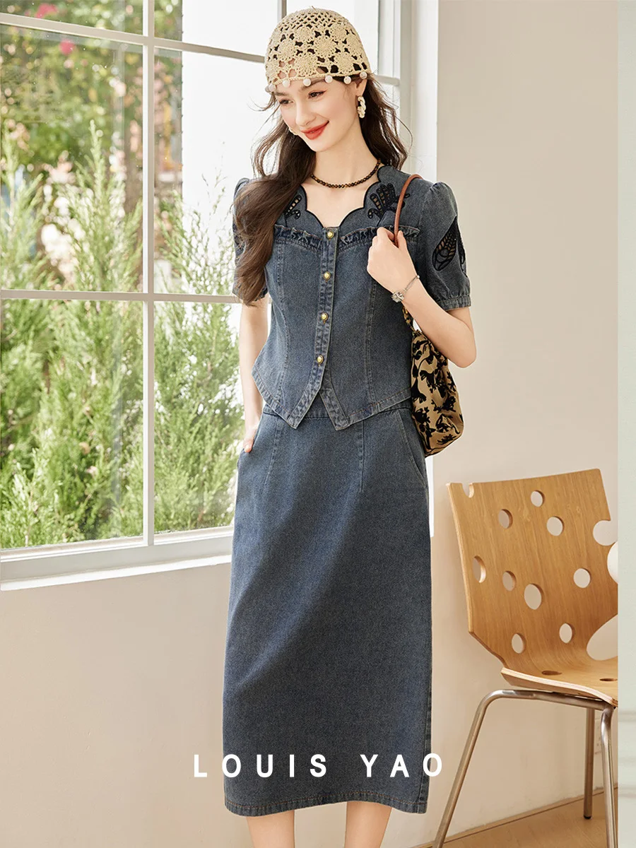 

LOUIS YAO Denim Set 2025 Summer Women's Two-piece Set Washed Denim Skirt Wave Collar Embroidered Top Waist Elastic Half Skirt
