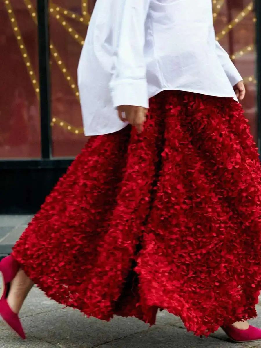 Winter Red Fashion Long Petal Skirt Women's Design Pired Evening Gown Elegant Lady Unique High Waisted Skirt Fashion Women V7SI