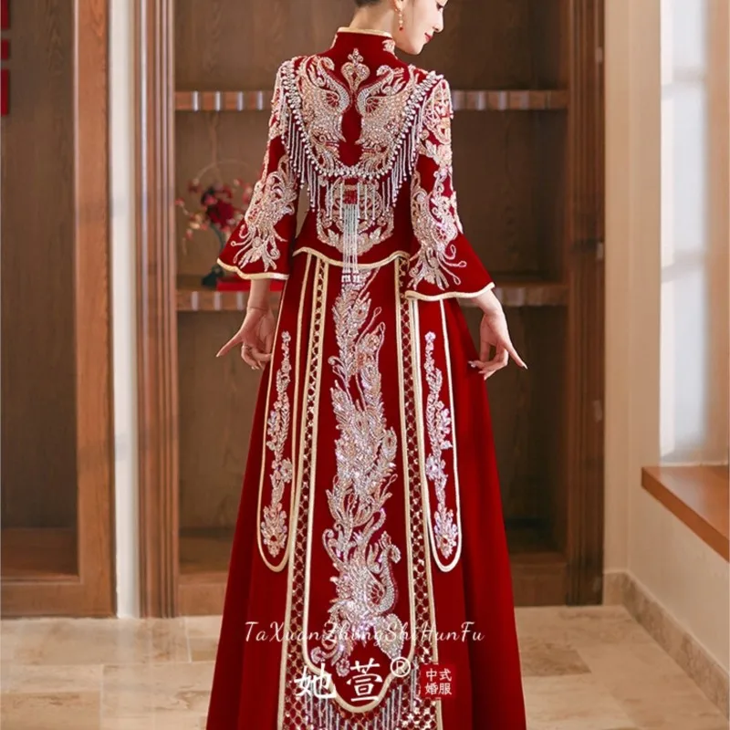 New Chinese-style wedding dress show for brides kimono