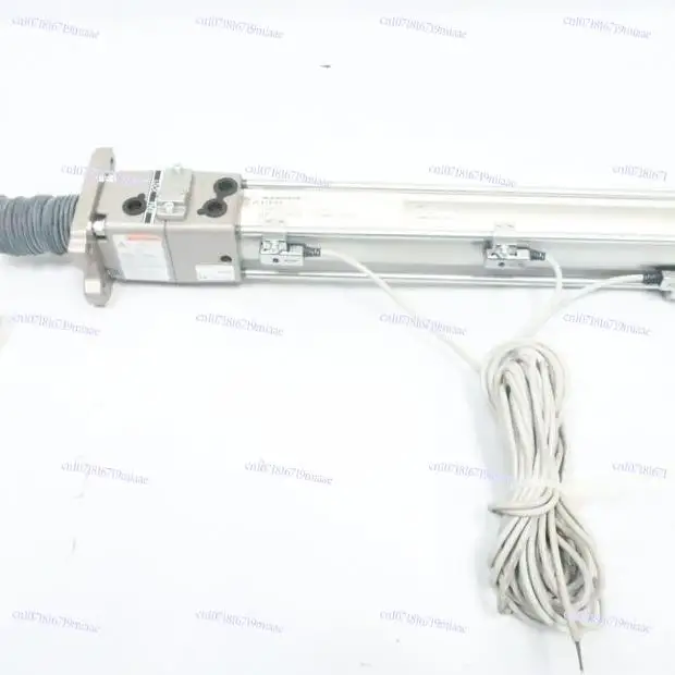 

Новый оригинальный готовый сток 2f40-300k-d-j59wl3 цилиндр двойного действия 40 мм 300 мм 1 МПа