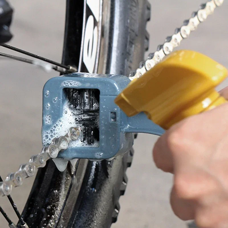 Plastic Chain Gear Grunge Wheel Brush MTB Bicycle Chain Cleaning Brush Portable Bike Motorcycle Cleaning Tool Rim Care Tire