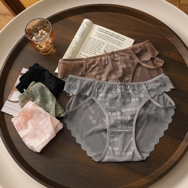 3Pcs Women's Underwear Female Lace Triangular Panties Woman Flowers Mid-rise Fashion Soft Sexy Underpanties Lingerie Briefs