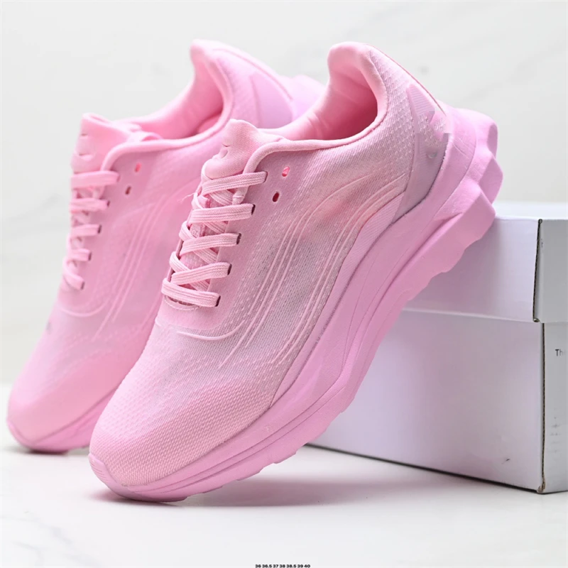 

Рождественская обувьМодные легкие кроссовки, обтекаемый дизайн, привлекательная на улице.