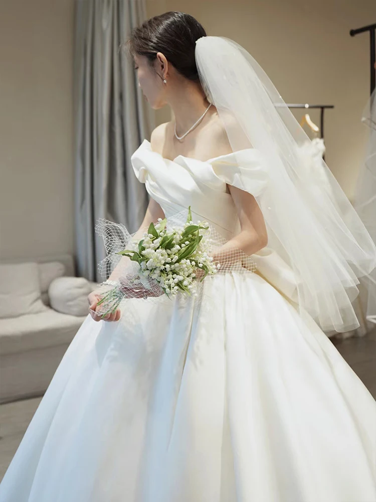 off-Shoulder Satin Light Wedding Dress 2026  Bride Simple French Style Temperament Go out Main Yarn Advanced Texture Pregnant