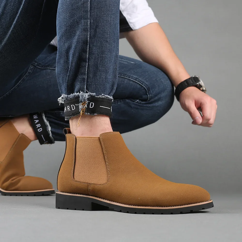 الرجال حذاء من الجلد النمط البريطاني جلد الغزال التمهيد موضة تشيلسي أحذية للرجال الأعمال فستان أحذية عالية أعلى الجوارب غير رسمية