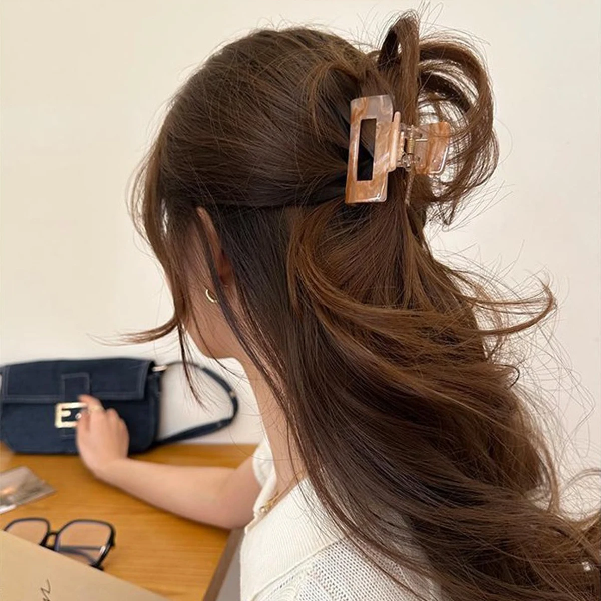 قطعة واحدة من مشبك شعر من الأسيتات المتدرج الملمس الرخامي على الطراز الكوري، دبوس شعر عالي الجودة متعدد الاستخدامات بنصف ما يصل