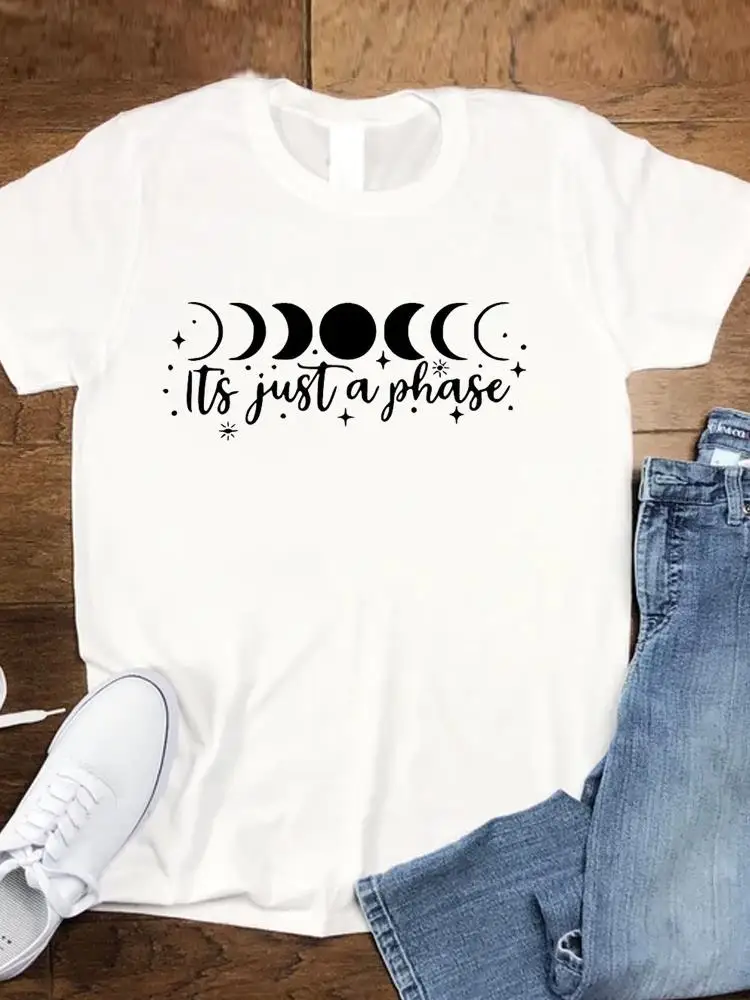 Casual Graphic T-shirts T Female Cartoon Short Sleeve Tshirts Sweet Moon Trend Clothing Tee Top Lady Women Fashion Clothes