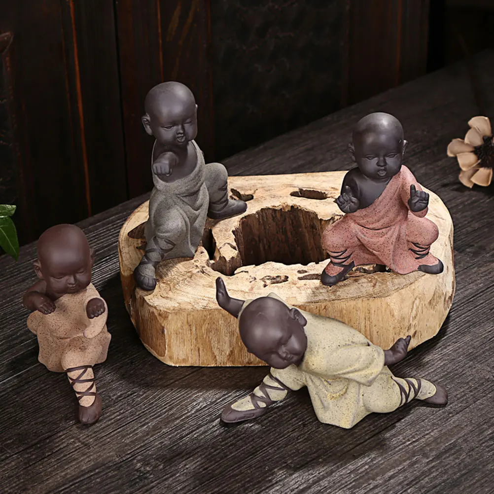 

1Pcs Purple Sand Tea Pet Monk Statue Ceramic Desktop Ornament Fine Craftsmanship Decor for Table Shelf Tea Art Arrangement