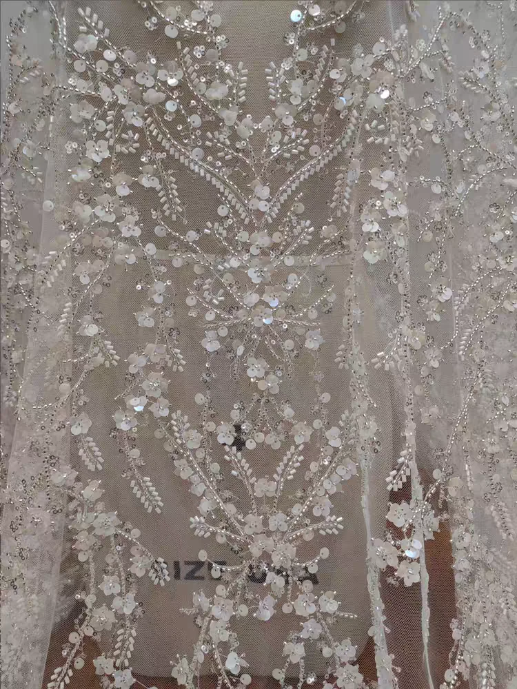 ゴージャスなヘビービーズレース素敵な輝くスパンコールミニフラワー生地ブライダルウェディングドレスレース