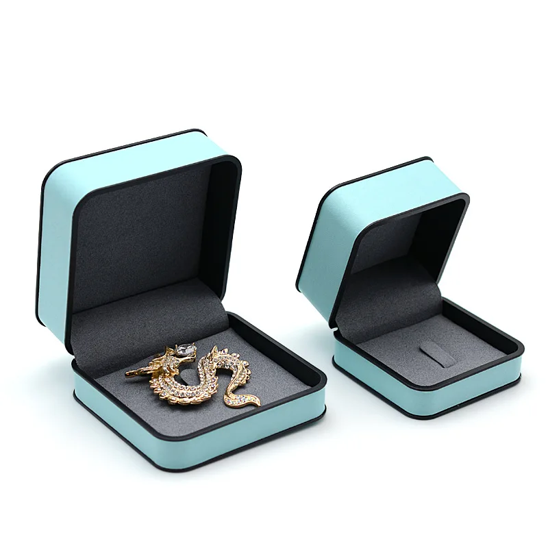 Premium Velvet Brooch Box with Secure Pin Holder, Collector's Coin Jewelry Case with Cushioned Interior, Gift Ready Packaging