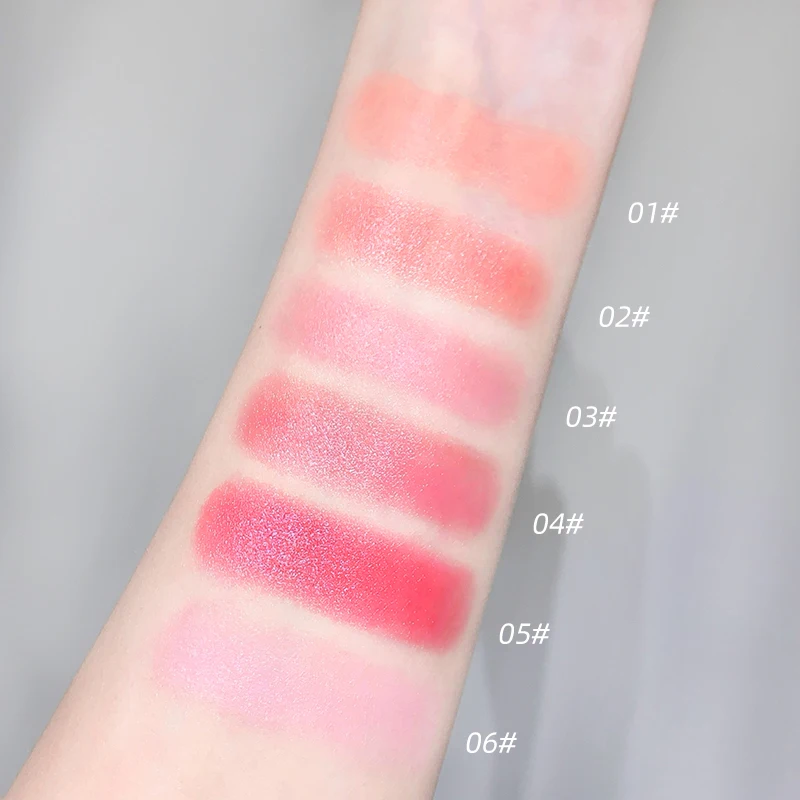 Gege Bear Bastão de blush multiuso com brilho de água estilo coreano, hidratante e suave e sedoso, blush com brilho de água de dupla utilização e pingente de matiz labial