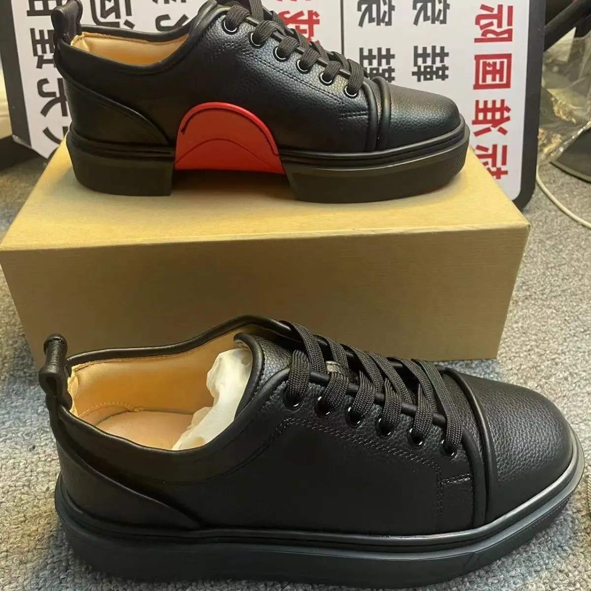

2025 New Men's Red-Soled Stylish Leather Round-Toe Trendy Casual Board Shoes (Including White Sneaker Style)