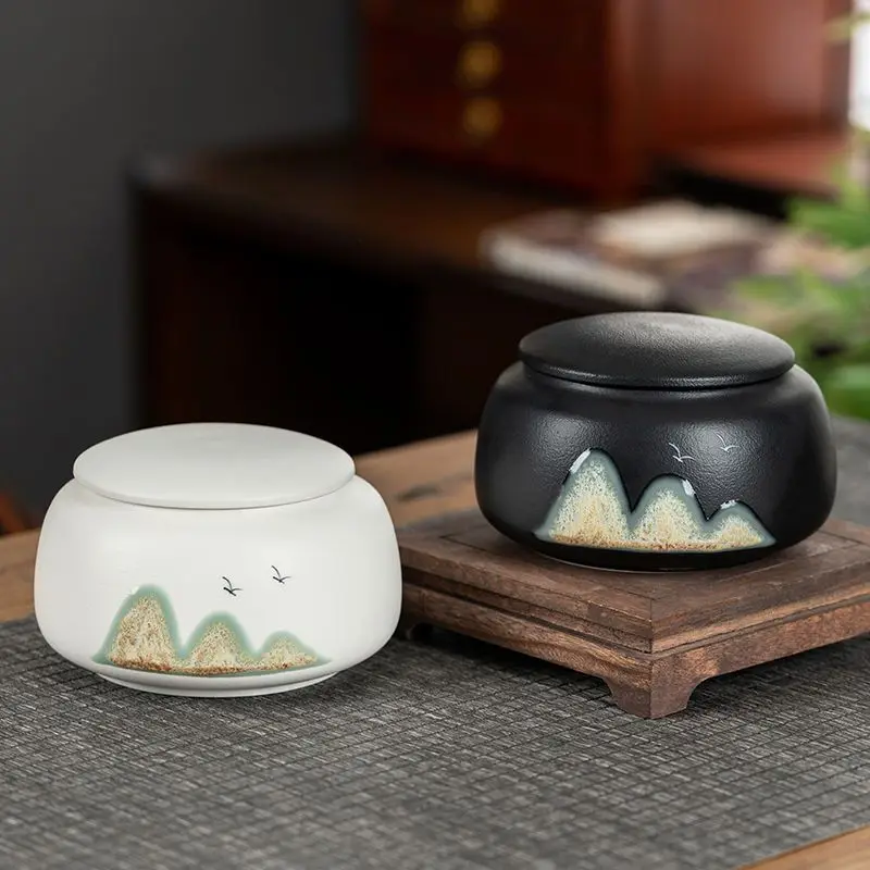 Chinese Ceramic Storage Jar with Lid Black White Tea Box Coffee Portable Candy Bedroom Jewelry Kitchen Container