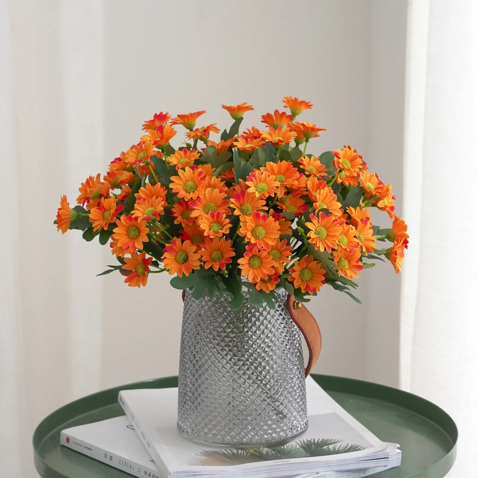 

2Pcs Fake Daisy Bouquet Decor Premium Silk Flower Fake Flower Adorn Home Decor Living Room Wedding Party Vivid Lifelike Daisy