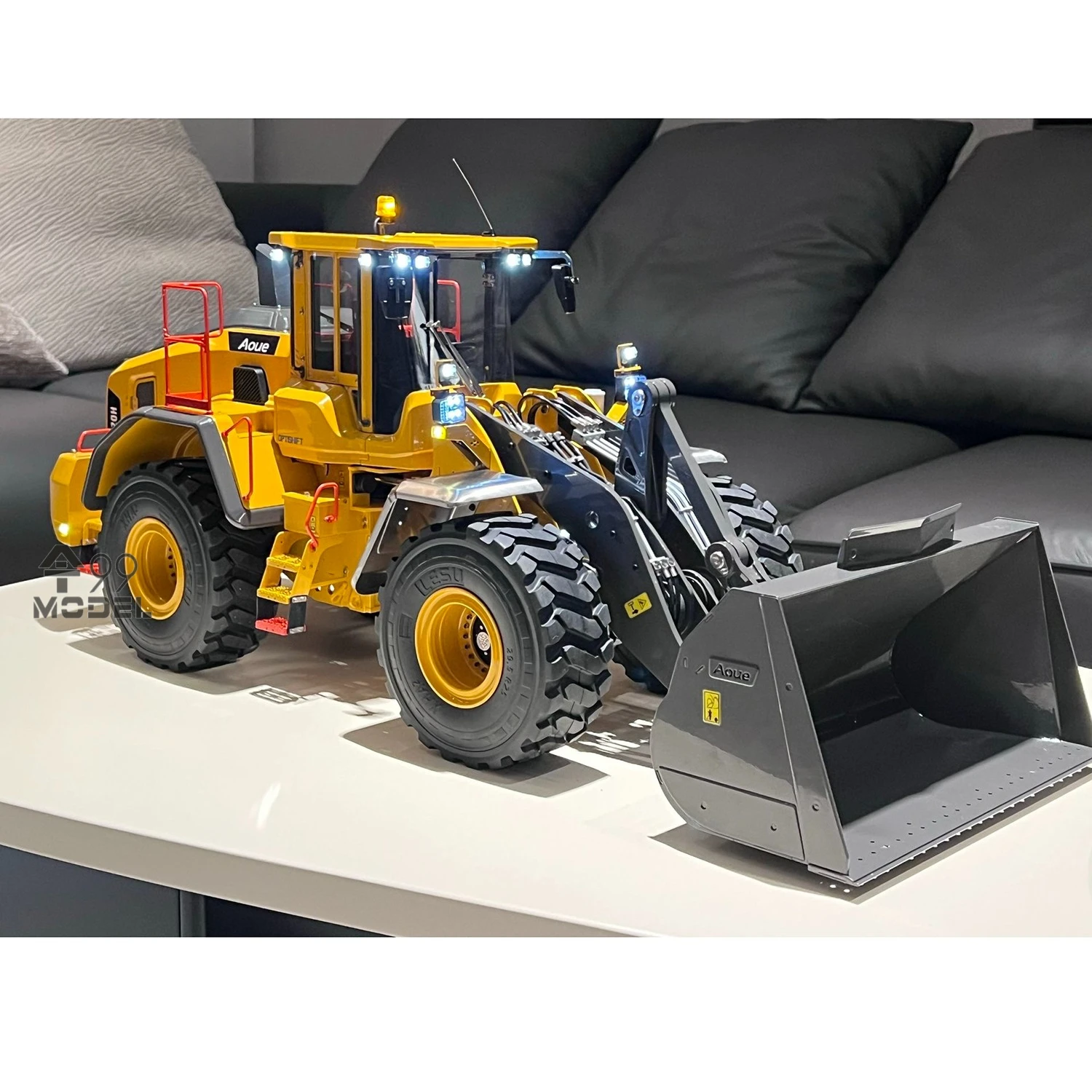 LESU L220H Metal Loader 1/14 Hydraulic Remote Control Loader Model Wheel Loader Remote Control Car Toy 2026 New Model