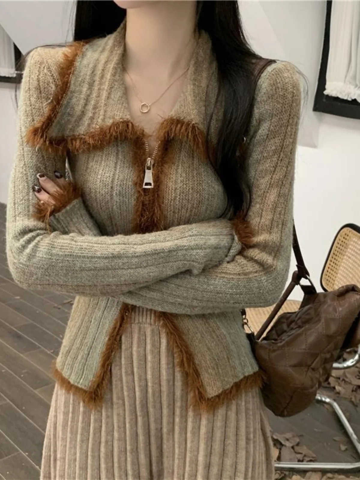 Double Zipper Sweater Jacket Lapel Long Sleeves Vertical Stripes Frayed Edges Sexy Slim Fit Soft Knit Cardigan Top 2025 new