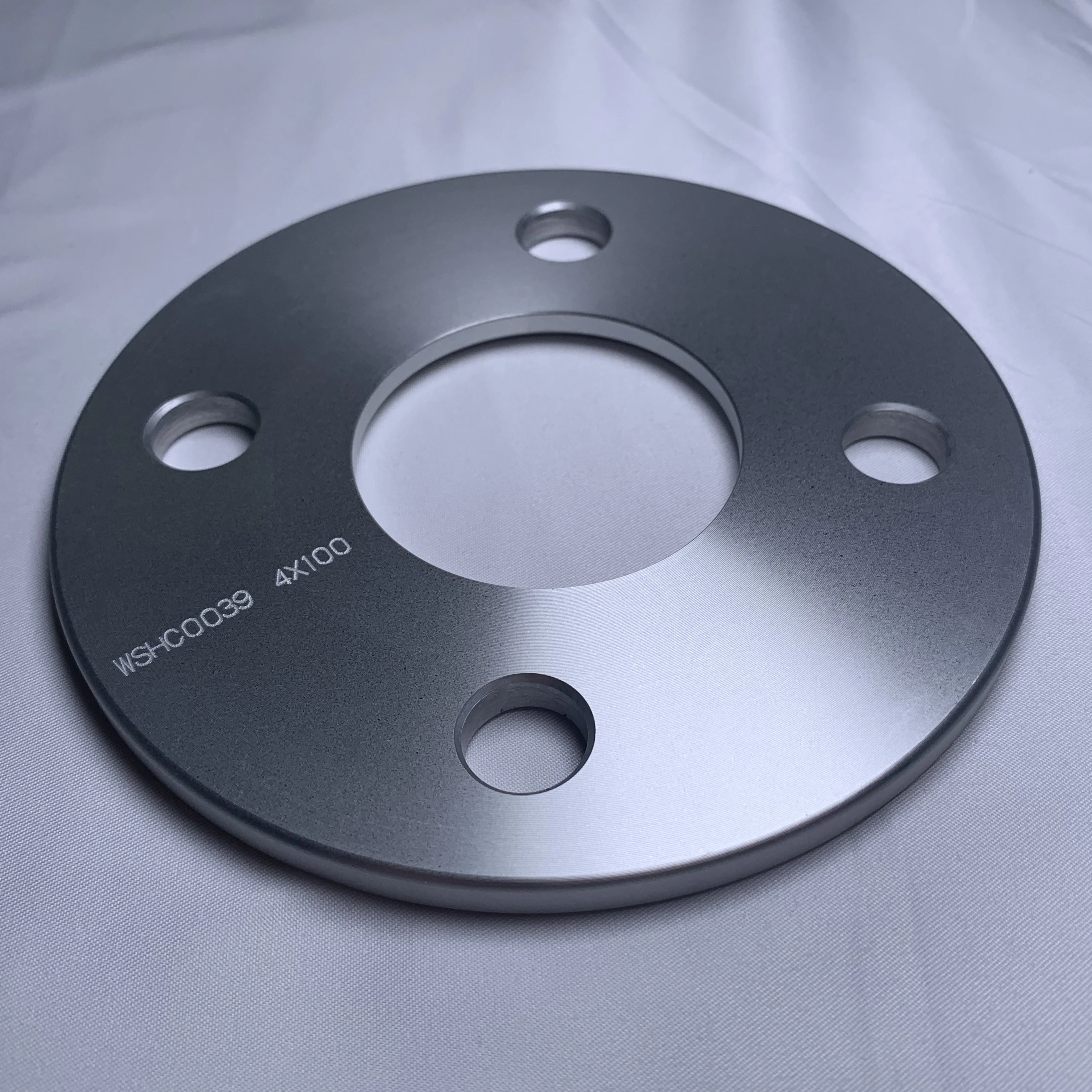 1 szt. Adapter dystansowy koła 5 mm PCD 4x100 Otwór centrujący 54,1/56,1/57,1 mm