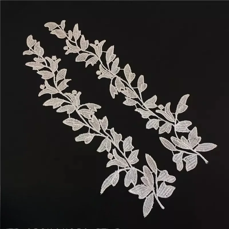 Polyester Leaf Lace Appliques, Sew On Lace Accessories, Lace Trim Embroidery, Off White, 6Pieces, 3Pairs