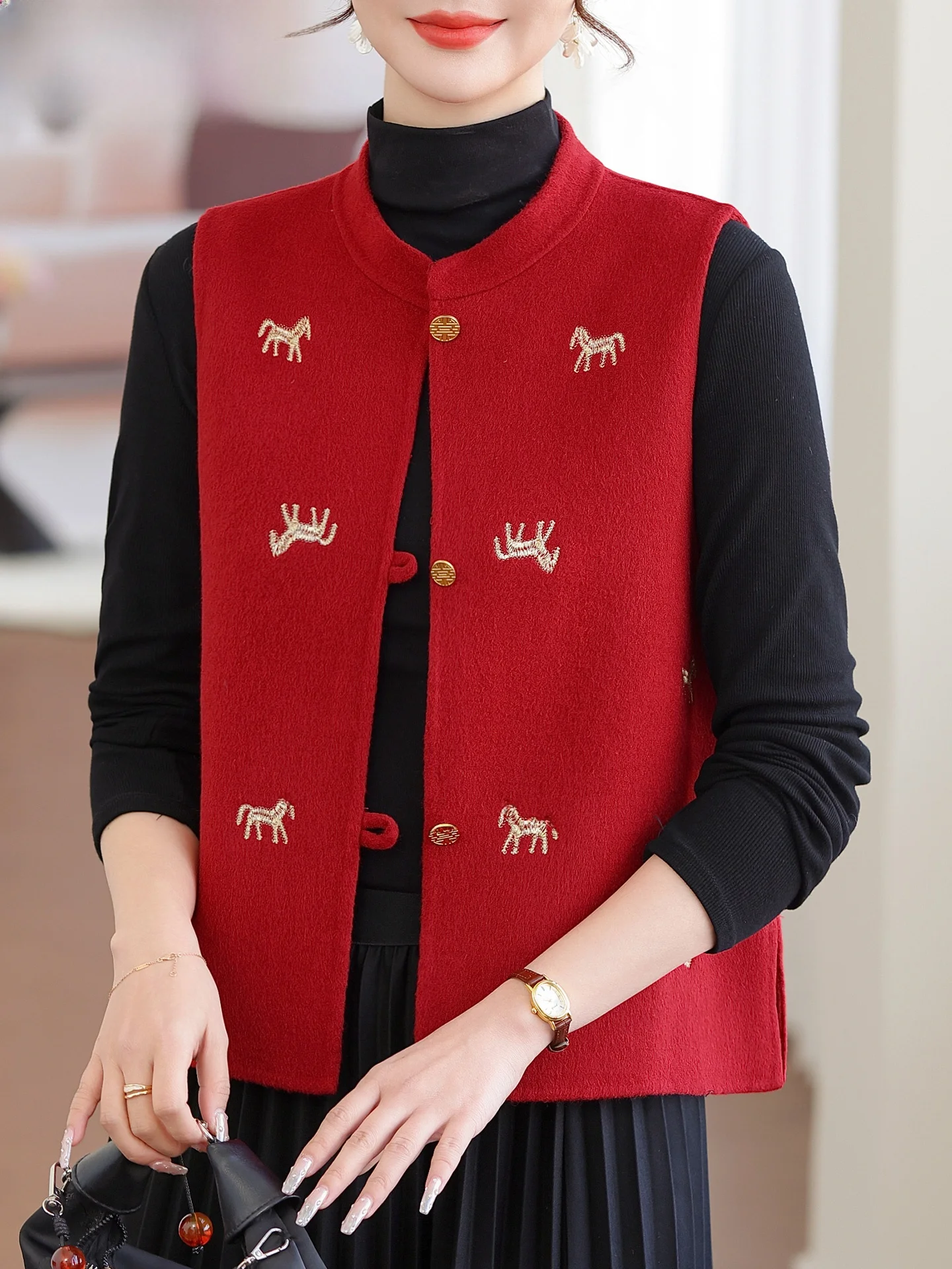 

Красный жилет-кардиган для мам: модная верхняя одежда для женщин среднего и старшего возраста, зимнее пальто, женская одежда