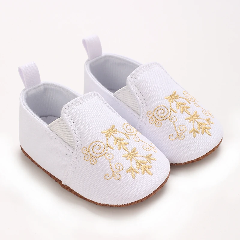 Zapatos de bebé de primavera y otoño de 0 a 18 meses, zapatos informales antideslizantes y cómodos de suela blanda de lona bordada