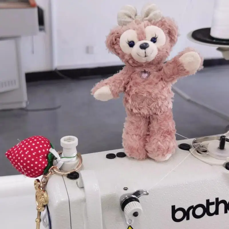 13 cm Disney Duffy Nago Pluszowy Brelok Zabawka DIY Replika 1:1 Dekoracja Plecaka dla Pary Prezent na Nowy Rok Urodziny