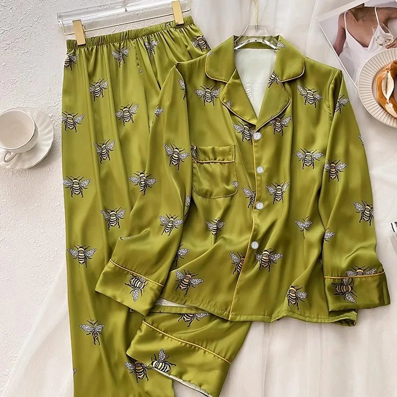 Animal Bee Print Pajamas Set for Women Sleepwear Faux Silk Satin Long Sleeve Pants Female Lounge 2024 Spring Fall Cartoon Pyjama