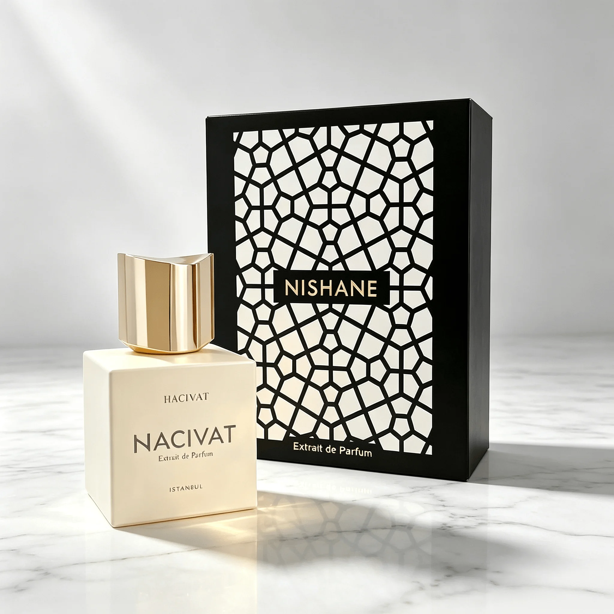 عطر نيشان هايسيفات إكزويت دو ب - مراجعة Perfume Fragrance Bottle وسعره