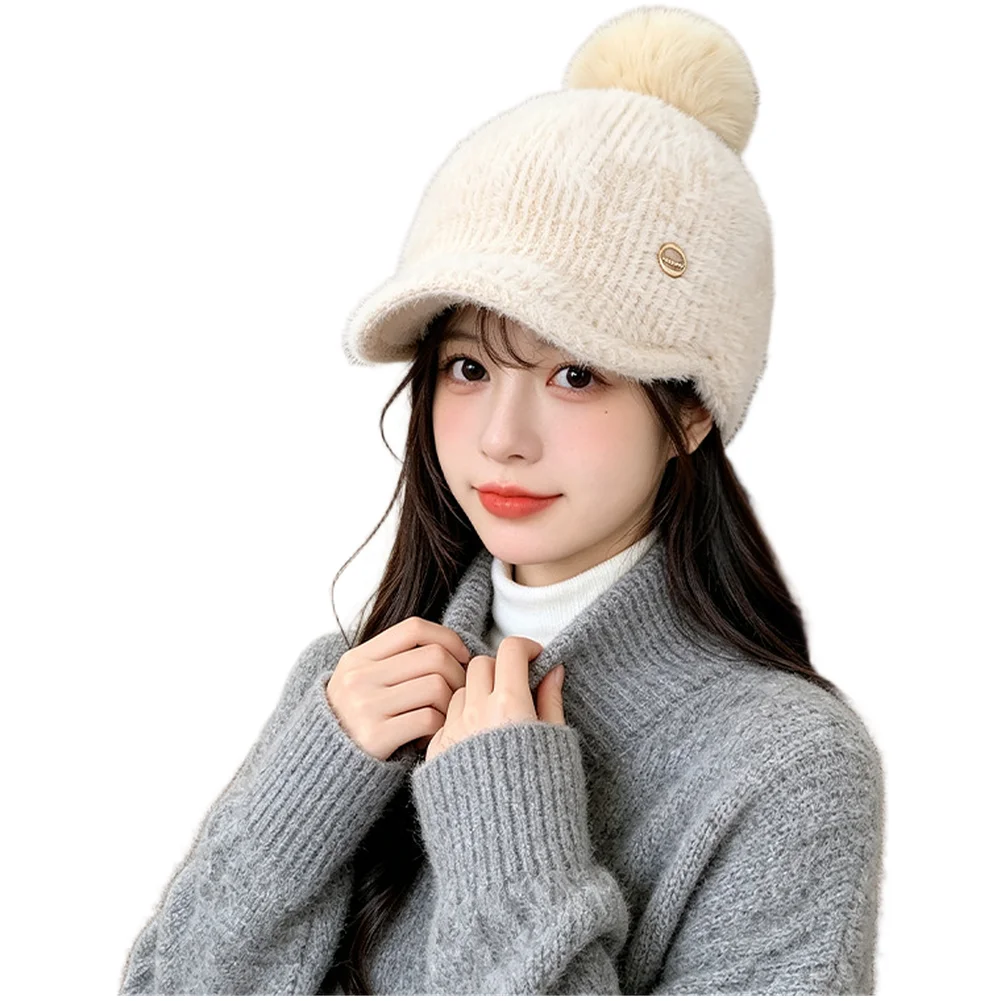 For Women\'s Winter Plush Knitted Baseball Cap with Fleece Lined Interior and Soft Visor Brim for Cold Weather Protection