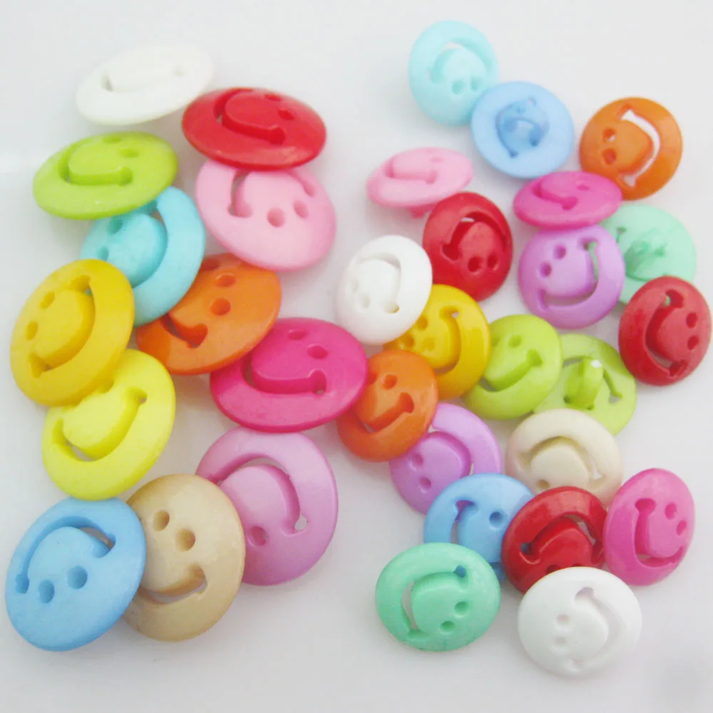 NBNNNV 15MM/20MM Fashion Buttons Shank Plastic Smile Face Mixed Colors 50Pcs DIY Sewing Kids Clothes Button Craft Accessory