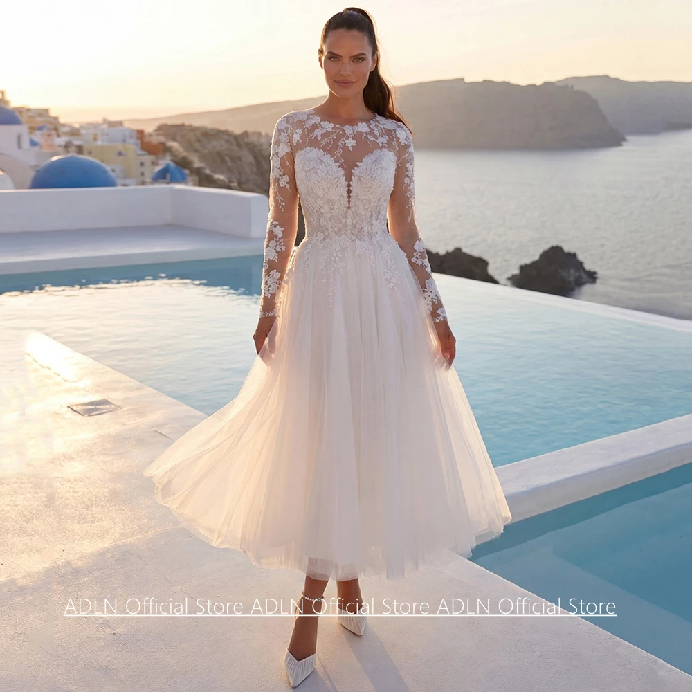 Customized Civil Wedding Dress New Arrival Round Neck Long Sleeves Illusion back Buttons A Line Applique Bride Gown