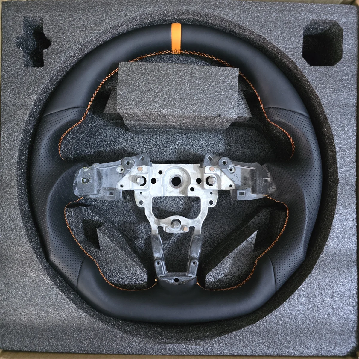 

Performance Full Nappa Leather Steering Wheel Orange Stripe and Stitching For Mazda MX-5 Miata Roadster ND 2016-2026