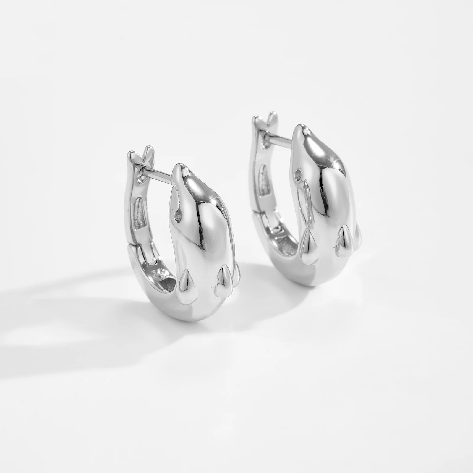 

VEWANT Women 925 Sterling Silver Dolphin Annimal Hoop Earrings 2025 Luxury Fashion Daily Party Birthday Jewelry Gift
