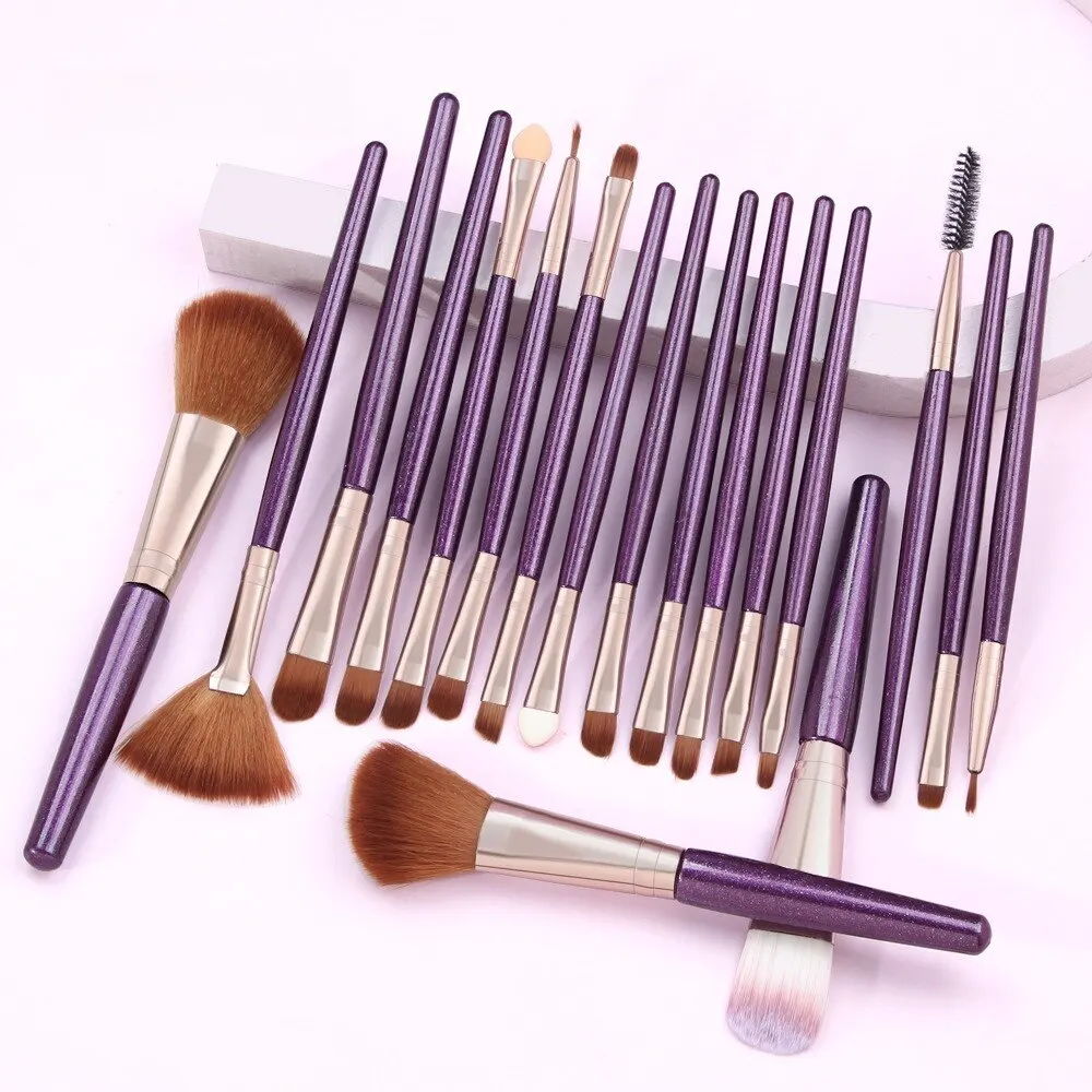 Makeup Brush Set 18 PCs Blush Powder Foundation Brush Eye Shadow Brush Beauty Tools