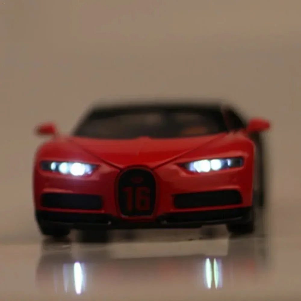 1:32 Bugatti Chiron Auto Modell Legierung Diecast Spielzeug Metall Supercar Sound Licht Zurückziehen Türen Geöffnet Weihnachten Geschenke für Kinder